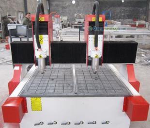 供應(yīng)新疆實(shí)木門雕刻機(jī)|和田木工雕刻機(jī)價(jià)格_機(jī)械及行業(yè)設(shè)備_世界工廠網(wǎng)中國(guó)產(chǎn)品信息庫(kù)